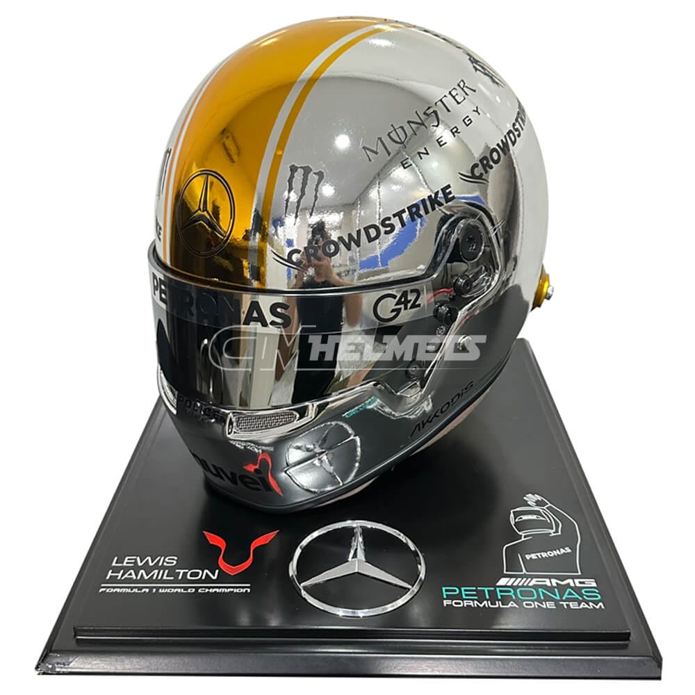 lewis-hamilton-2023-japanese-gp-f1-helmet-ma2